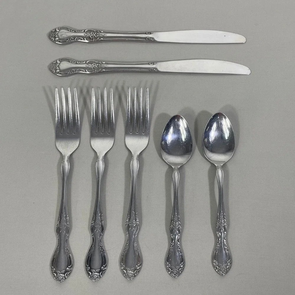 Reed & Barton Rebacraft‎ Candace-Andrea Stainless Steel 7 Piece Flatware Floral